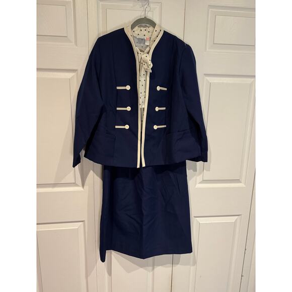 Vintage Navy Skirt Suit Set Blazer Button Up Career Academic Dark Academia - Picture 2 of 8
